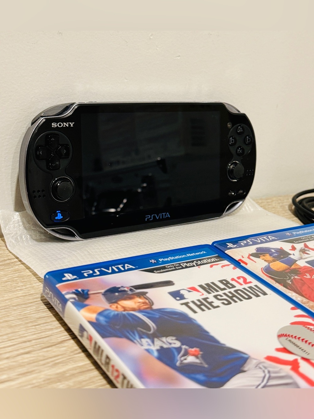 Sony PlayStation Vita PCH-1001 OLED Handheld Console Mint + Charger & Games